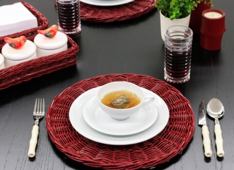 Mesa posta com harmonia