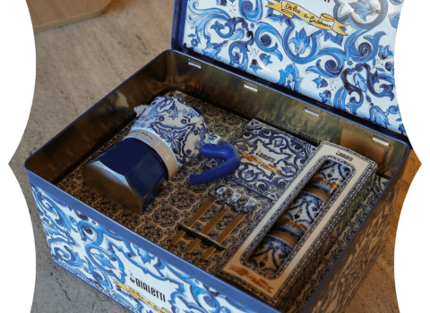 Bialetti & Dolce&Gabbana: quando o ritual do café setransforma em uma peça de design